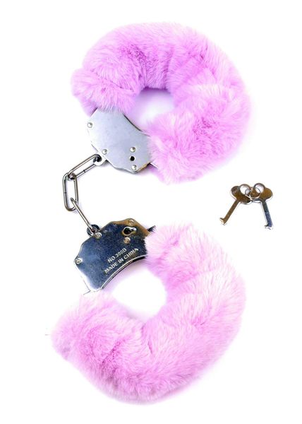 Наручники с мехом Fetish Boss Series Furry Cuffs (фиолетовые) 9219 фото